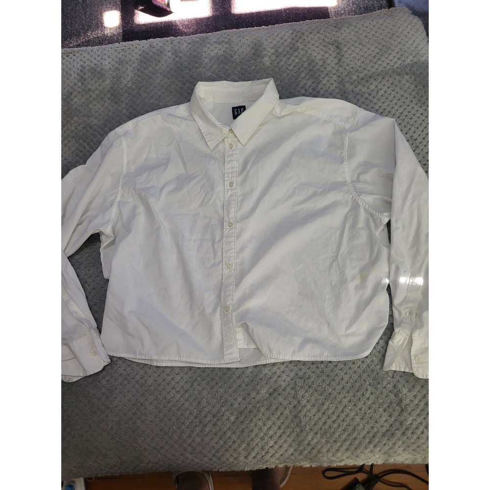 Gap white button-down long sleeve cropped shirt XL